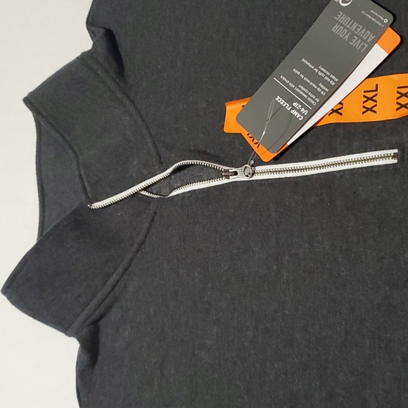 Eddie Bauer Pull-Over - Picture 3 of 5